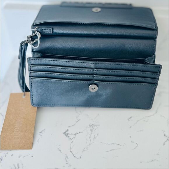 Steve Madden BCabby Wallet Wristlet Black Zip Around Smartphone Case Organizer - Picture 5 of 6